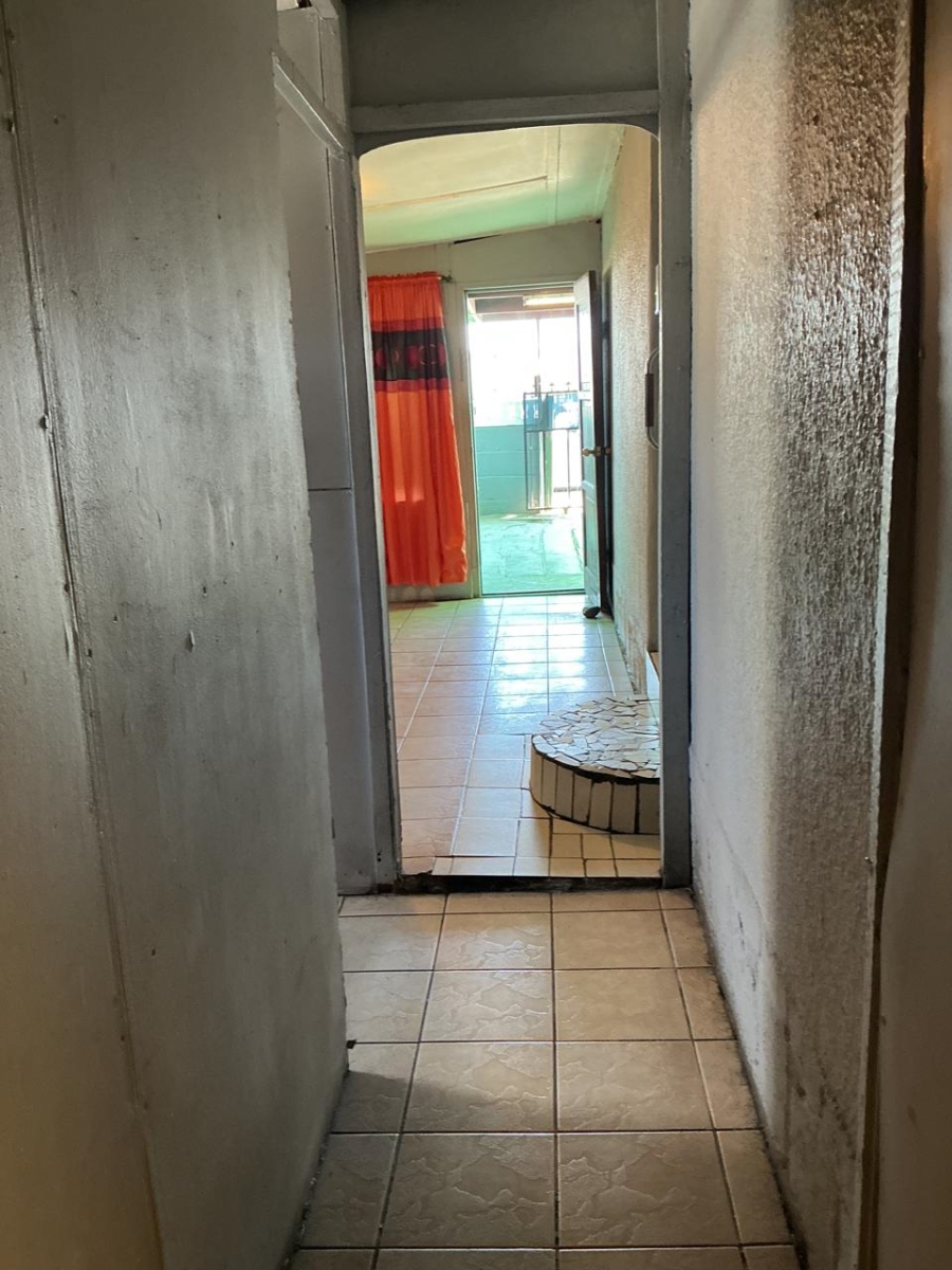 2 Bedroom Property for Sale in Bishop Lavis Western Cape